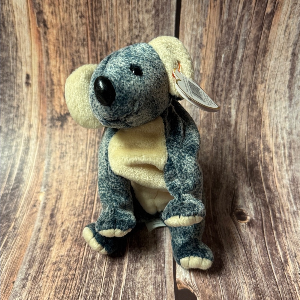 Vintage Ty Beanie Babies Eucalyptus Item #PHK3172